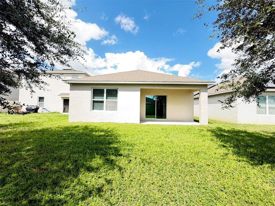 For Sale: $355,000 (3 beds, 2 baths, 1651 Square Feet)
