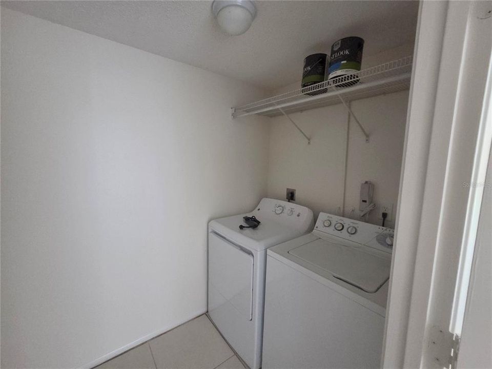 For Rent: $1,600 (2 beds, 2 baths, 982 Square Feet)
