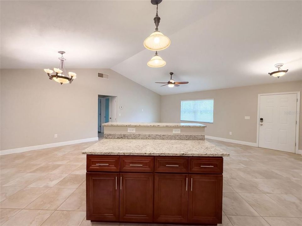 For Sale: $290,000 (3 beds, 2 baths, 1302 Square Feet)
