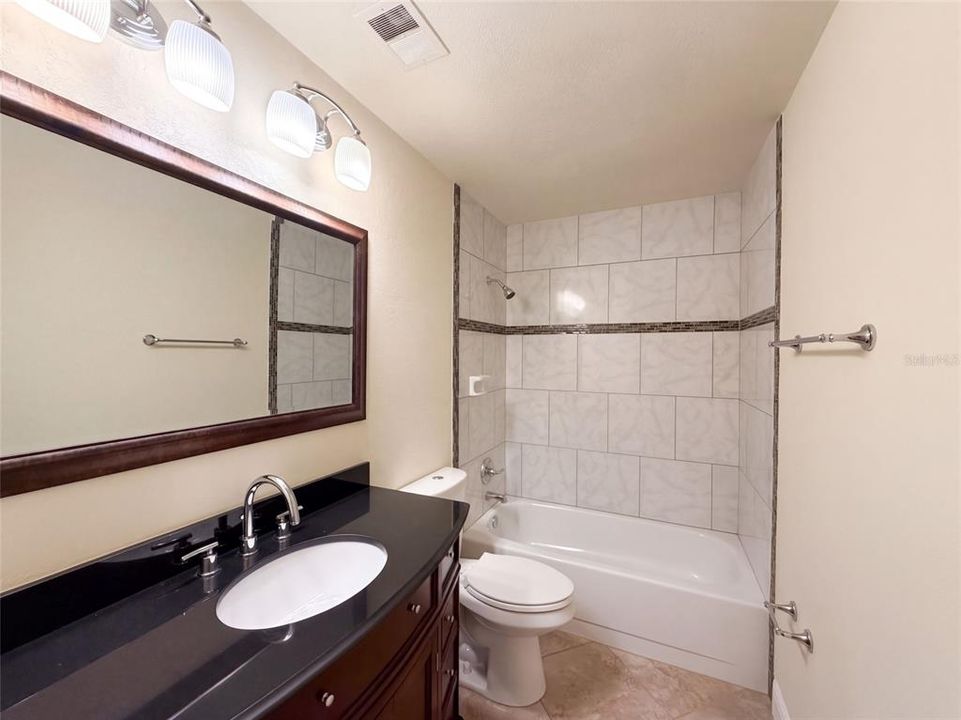 For Sale: $290,000 (3 beds, 2 baths, 1302 Square Feet)