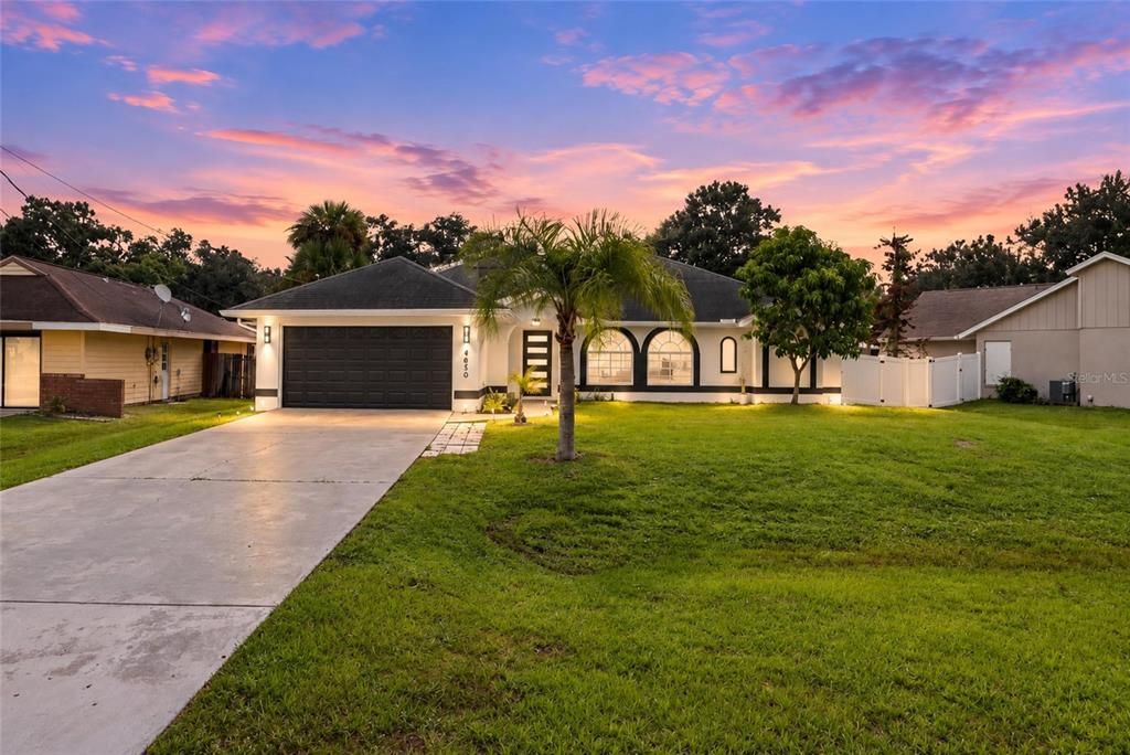 For Sale: $298,500 (3 beds, 2 baths, 1837 Square Feet)
