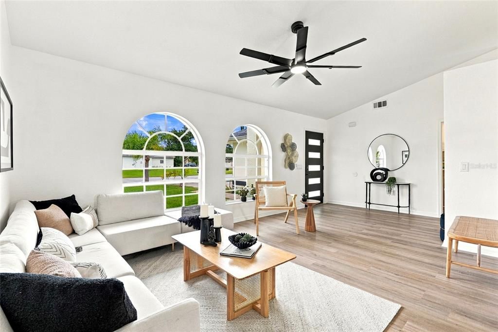 For Sale: $298,500 (3 beds, 2 baths, 1837 Square Feet)