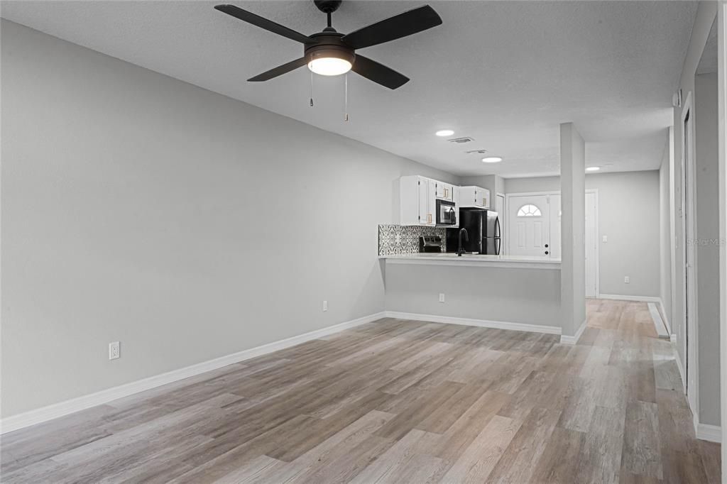 For Rent: $1,865 (3 beds, 2 baths, 1377 Square Feet)