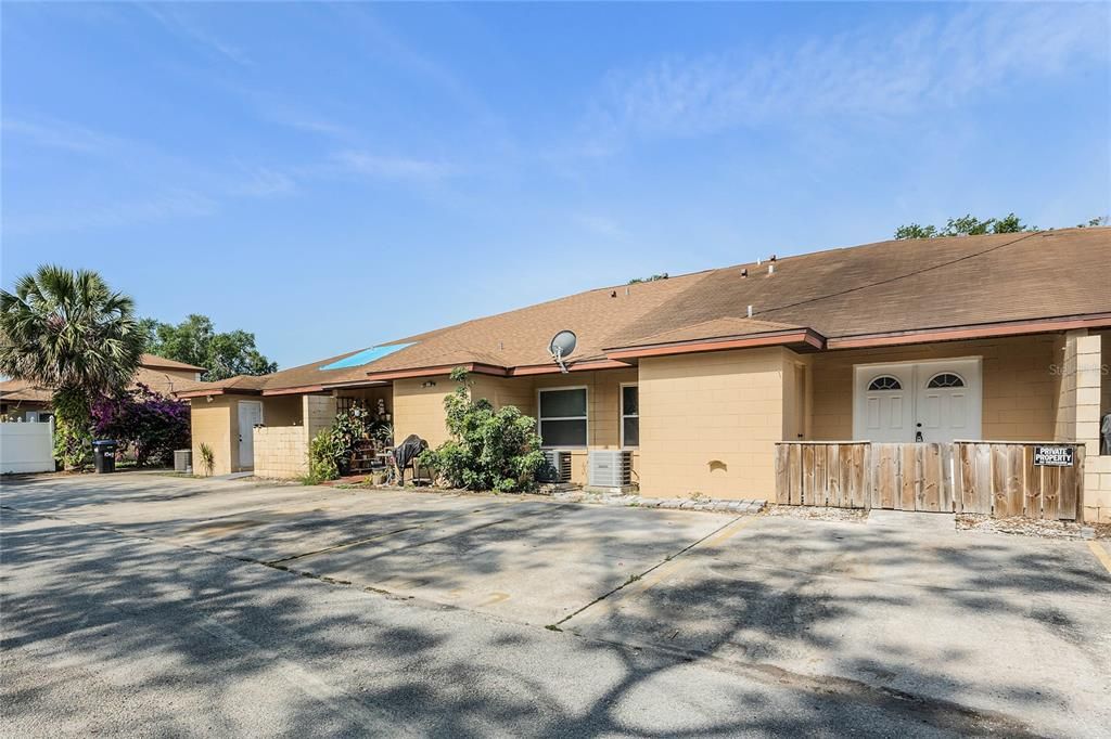 For Rent: $1,865 (3 beds, 2 baths, 1377 Square Feet)