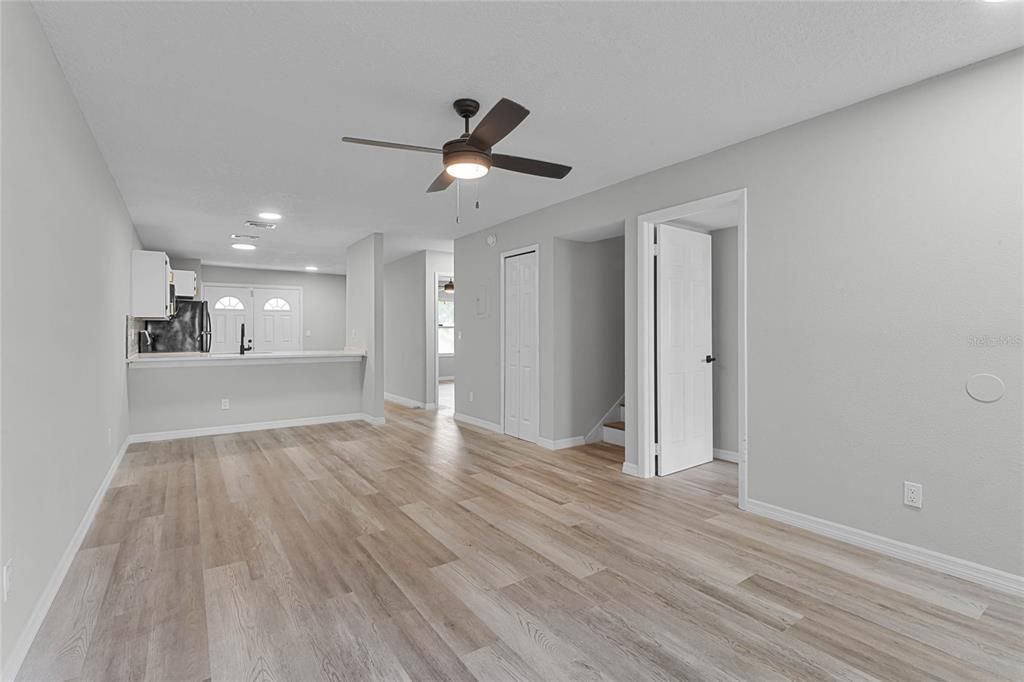 For Rent: $1,865 (3 beds, 2 baths, 1377 Square Feet)