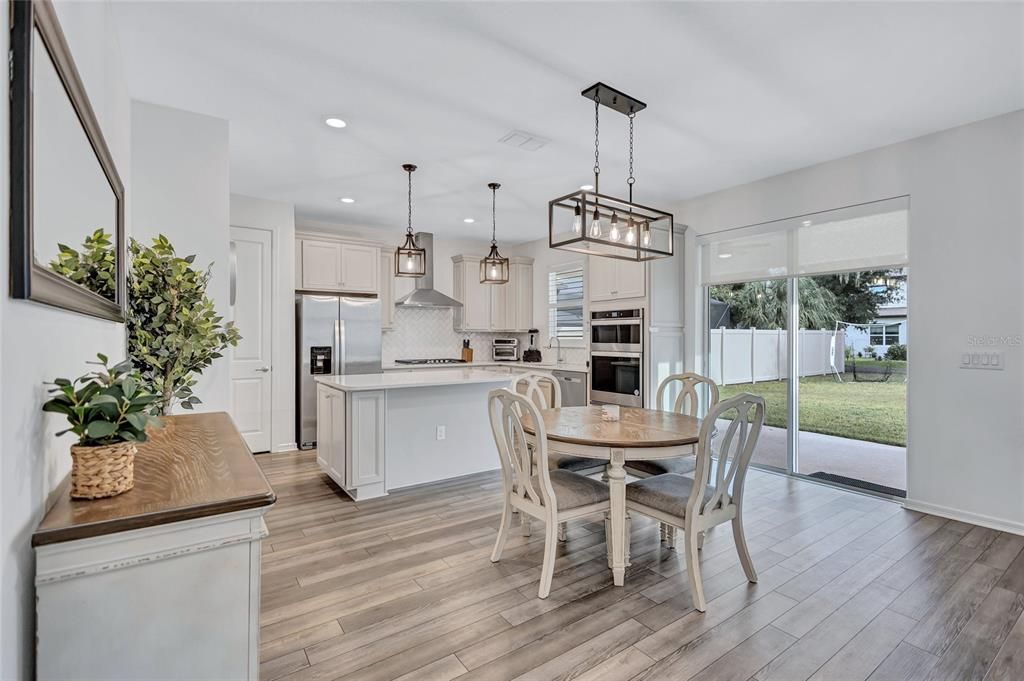 For Sale: $519,990 (4 beds, 3 baths, 2416 Square Feet)