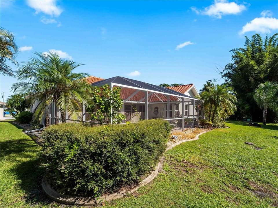 For Sale: $392,100 (4 beds, 3 baths, 2106 Square Feet)