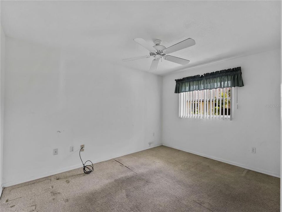 For Sale: $392,100 (4 beds, 3 baths, 2106 Square Feet)