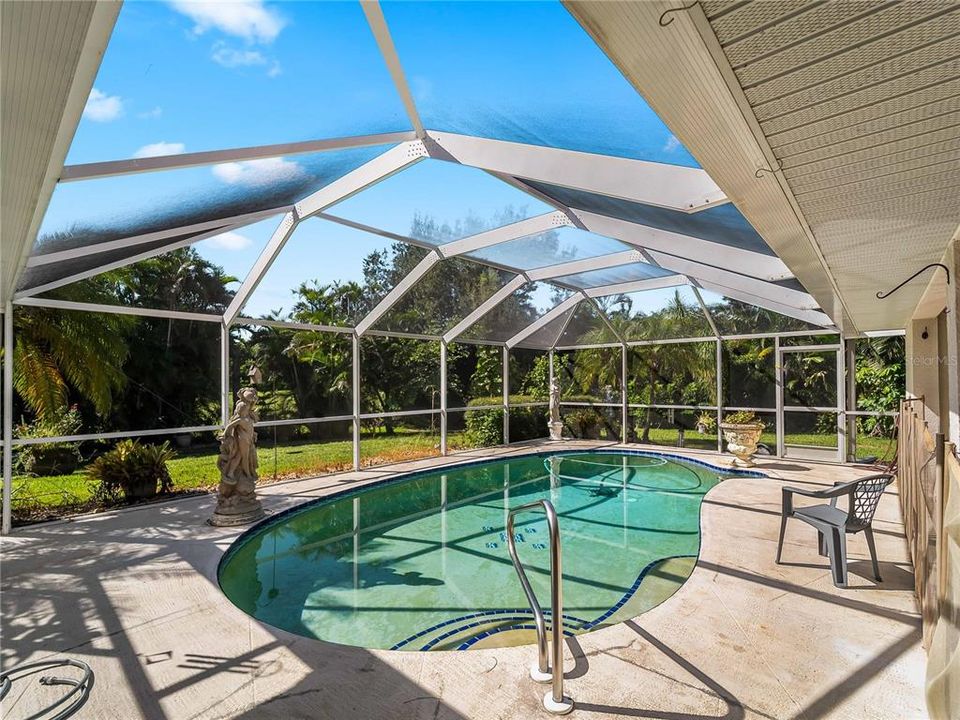 For Sale: $392,100 (4 beds, 3 baths, 2106 Square Feet)