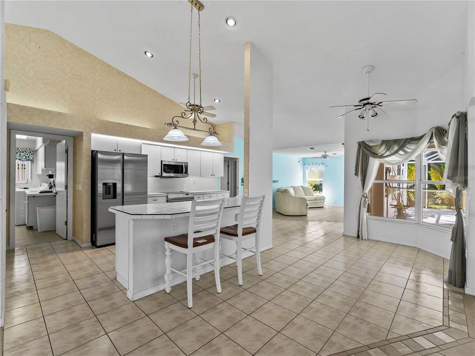 For Sale: $392,100 (4 beds, 3 baths, 2106 Square Feet)