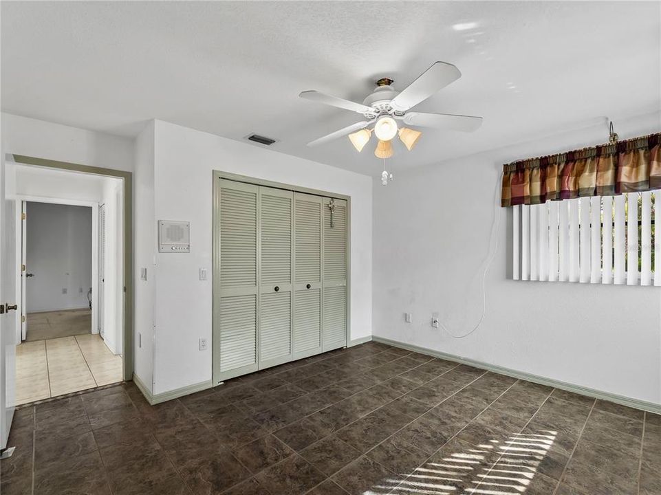 For Sale: $392,100 (4 beds, 3 baths, 2106 Square Feet)
