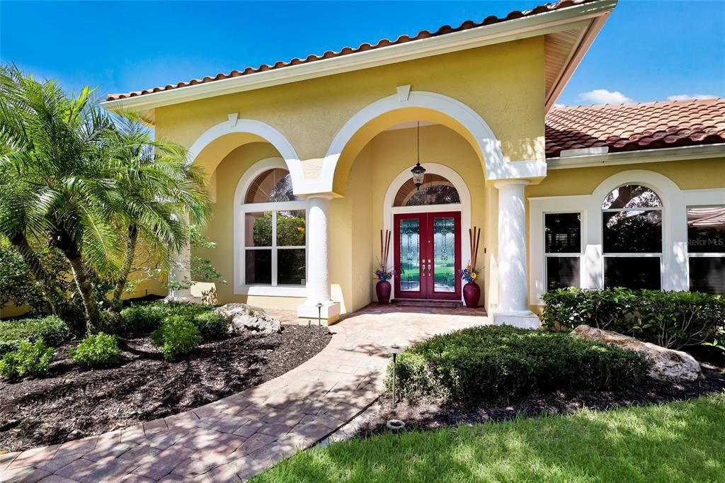En Venta: $2,999,000 (5 camas, 4 baños, 5163 Pies cuadrados)