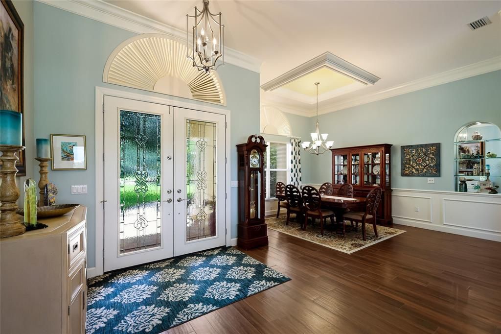 En Venta: $2,999,000 (5 camas, 4 baños, 5163 Pies cuadrados)