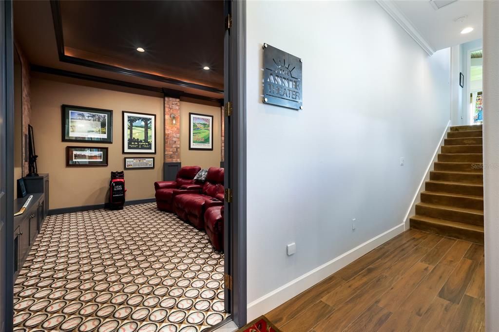 En Venta: $2,999,000 (5 camas, 4 baños, 5163 Pies cuadrados)