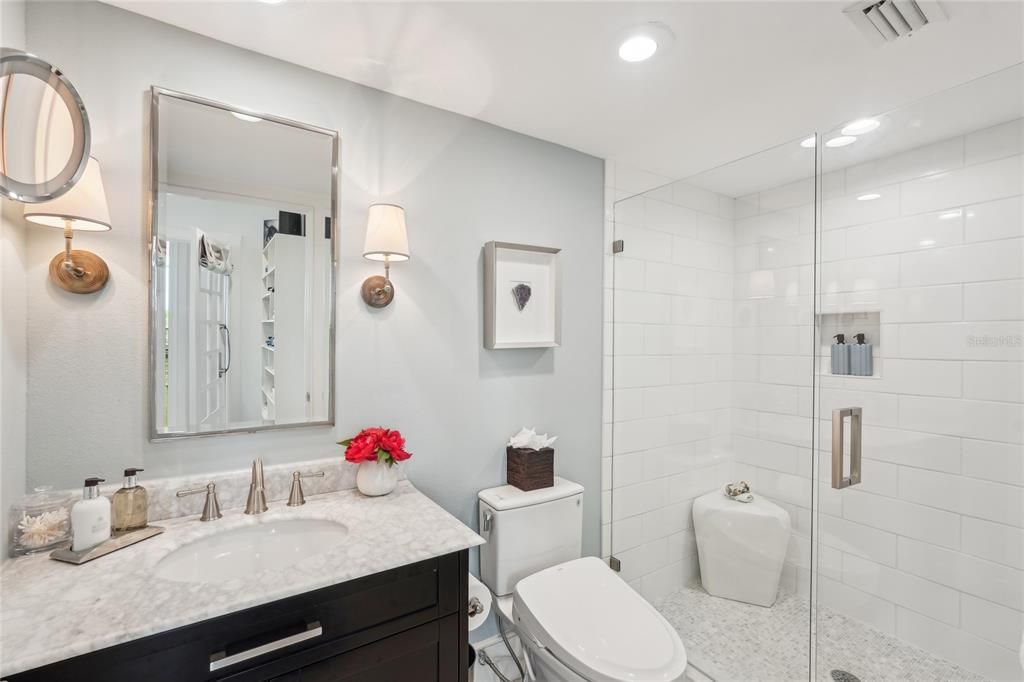 For Sale: $2,995,000 (3 beds, 3 baths, 2880 Square Feet)
