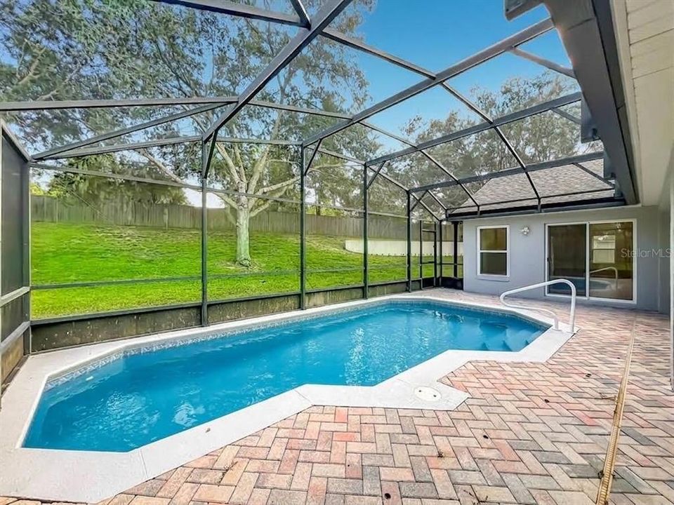 For Sale: $699,990 (4 beds, 3 baths, 2744 Square Feet)