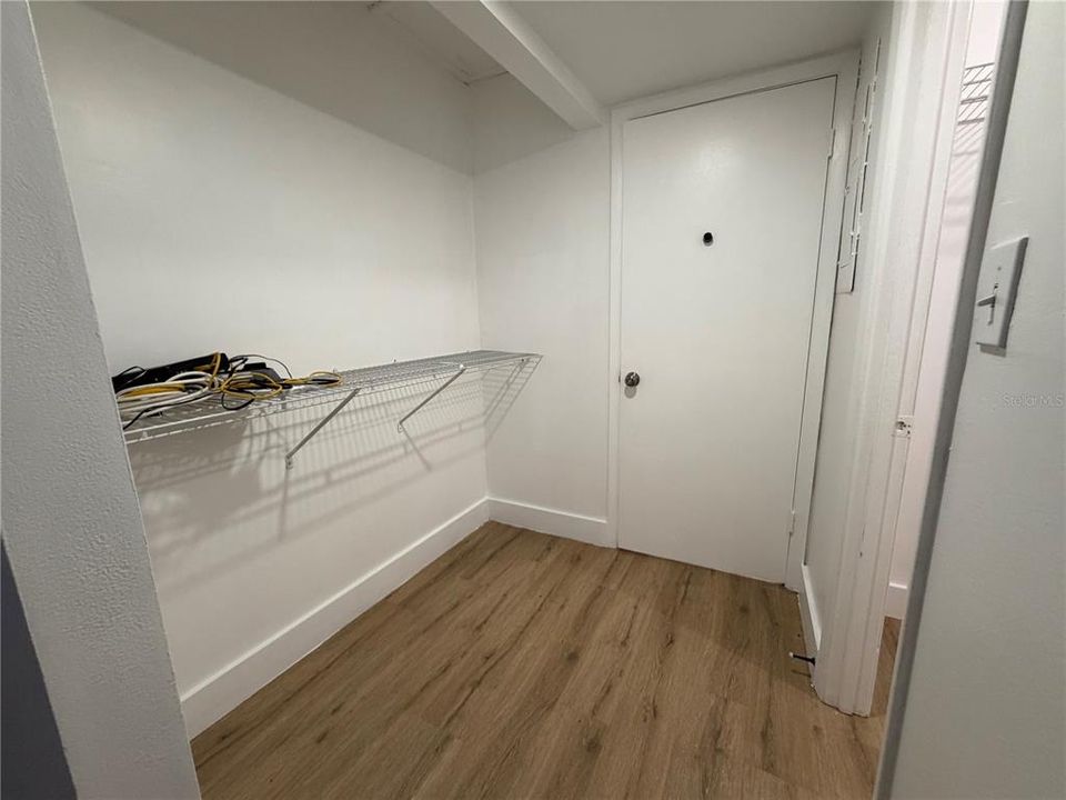 На продажу: $129,000 (1 спален, 1 ванн, 850 Квадратных фут)