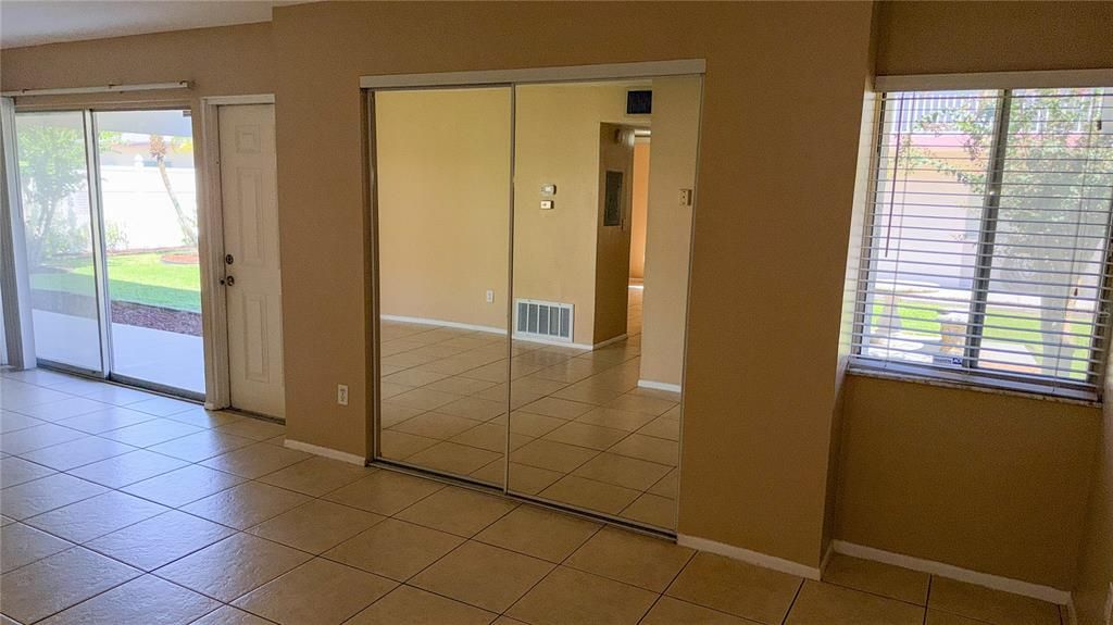 For Sale: $174,900 (2 beds, 0 baths, 757 Square Feet)