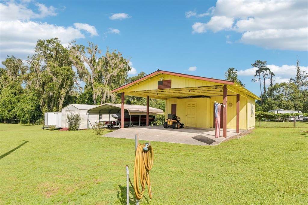 For Sale: $248,000 (3 beds, 3 baths, 1344 Square Feet)