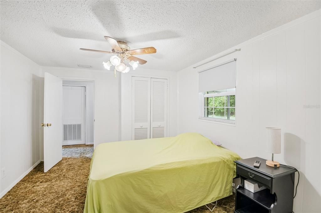 For Sale: $248,000 (3 beds, 3 baths, 1344 Square Feet)