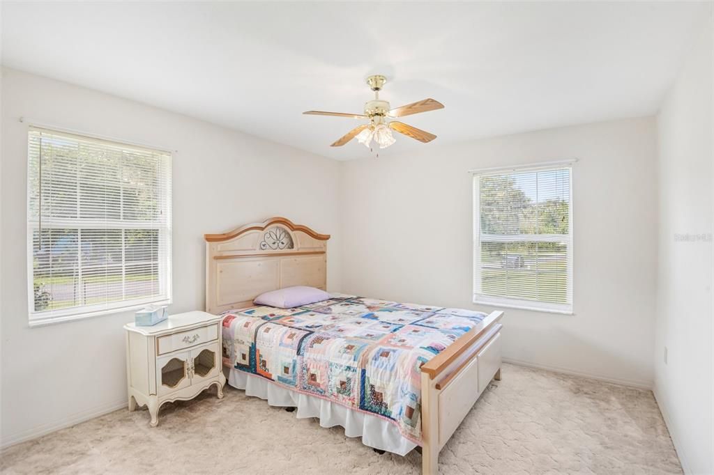 For Sale: $248,000 (3 beds, 3 baths, 1344 Square Feet)