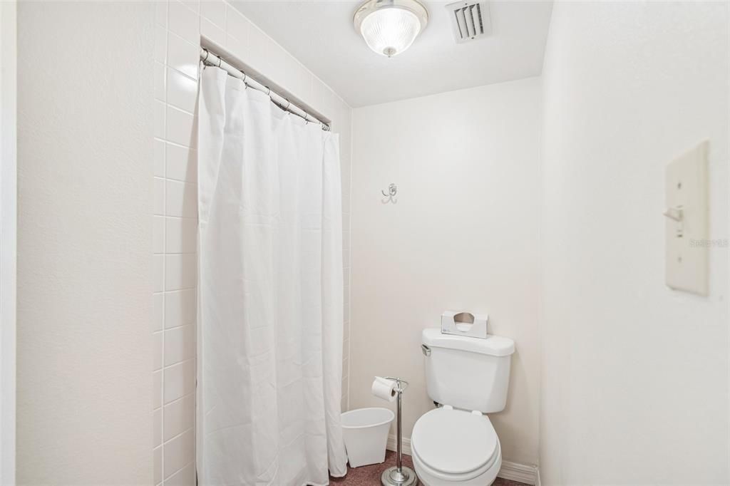 For Sale: $248,000 (3 beds, 3 baths, 1344 Square Feet)