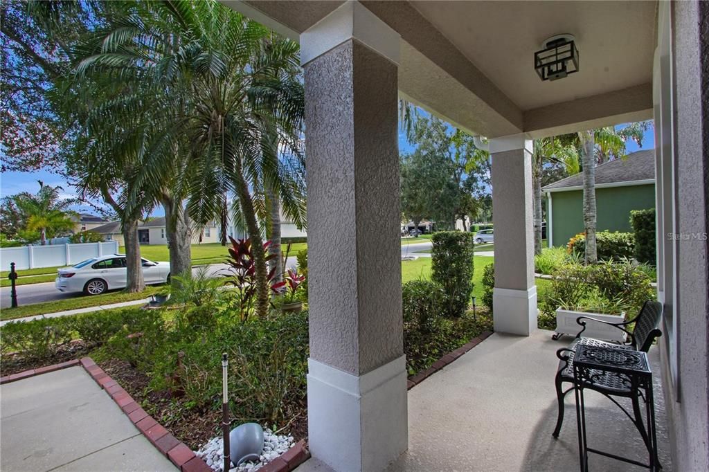 En Venta: $589,000 (4 camas, 3 baños, 3219 Pies cuadrados)