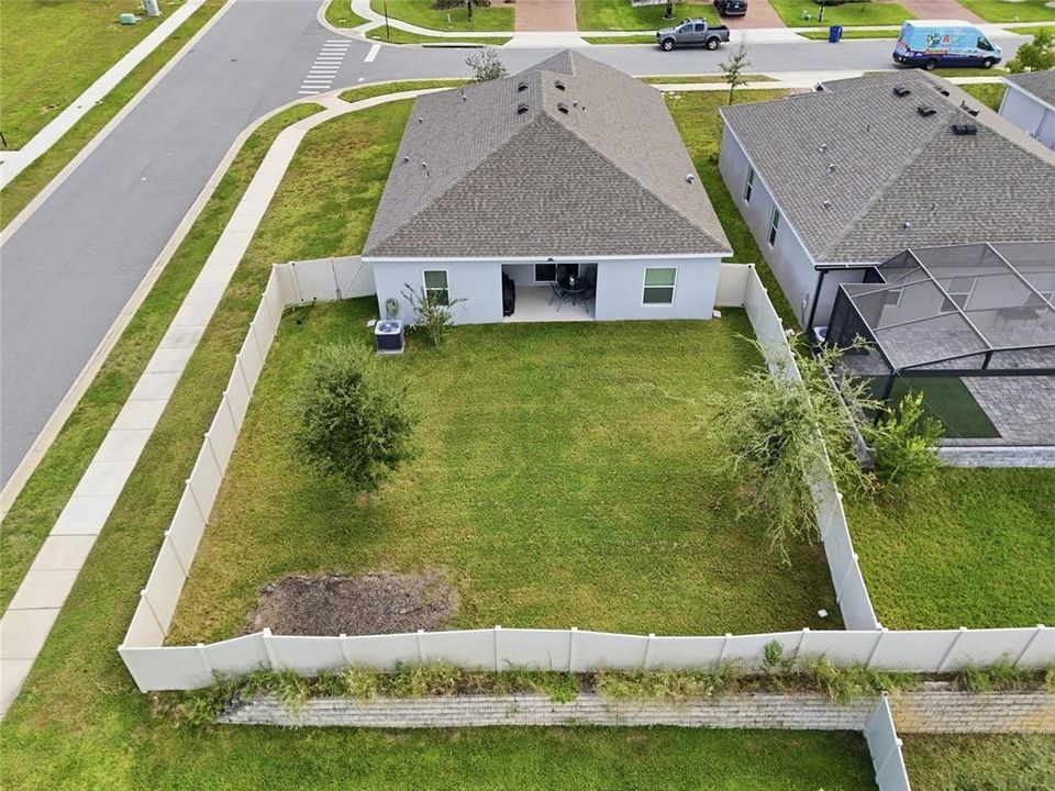 На продажу: $435,000 (4 спален, 2 ванн, 1817 Квадратных фут)