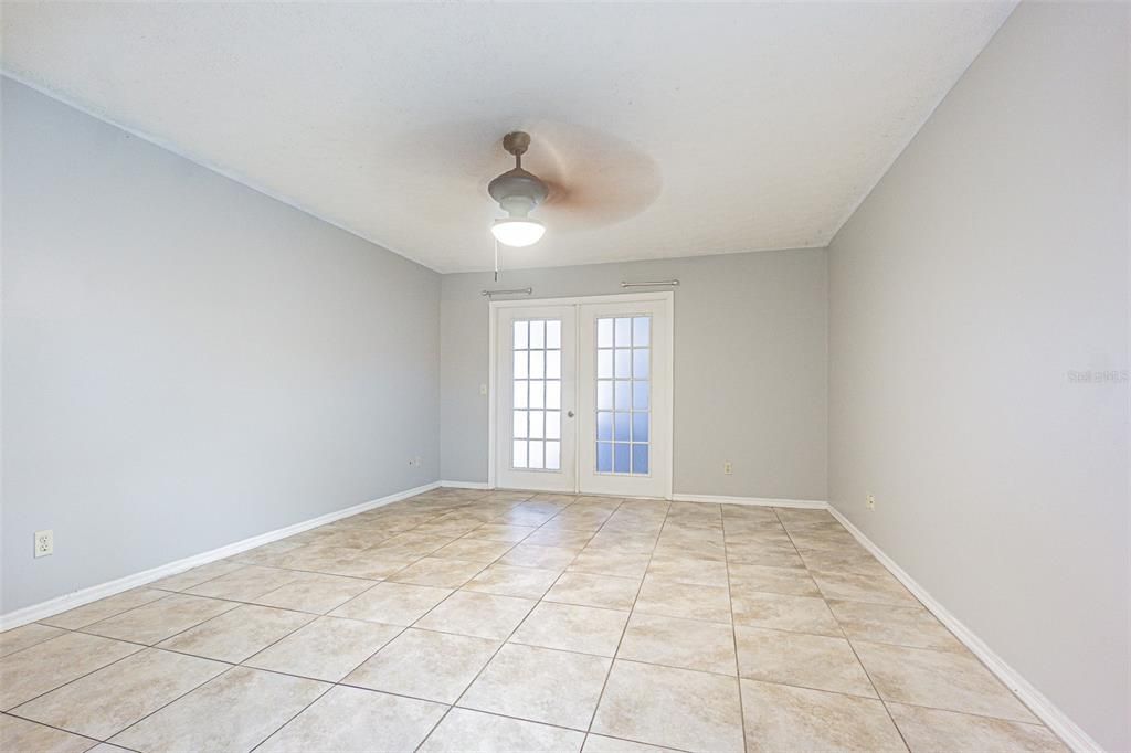 : $499,900 (4 beds, 3 baths, 2261 Square Feet)