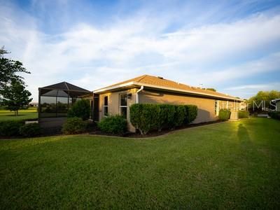 For Sale: $232,000 (2 beds, 2 baths, 1660 Square Feet)