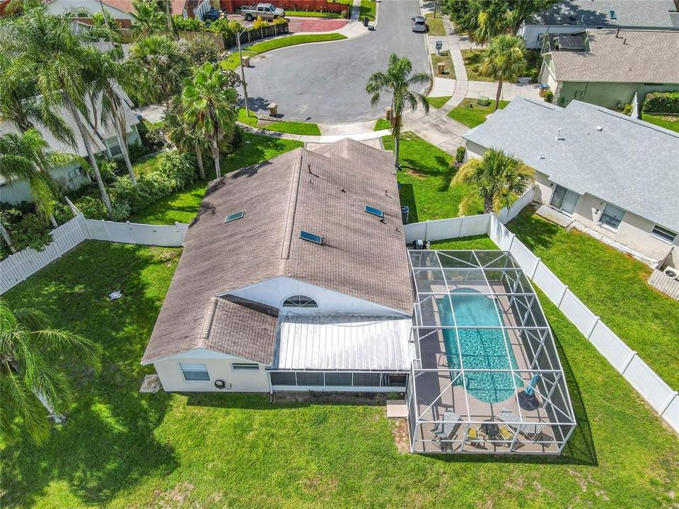 For Rent: $2,600 (3 beds, 2 baths, 1462 Square Feet)