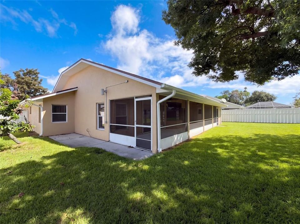 For Sale: $455,000 (3 beds, 2 baths, 1713 Square Feet)