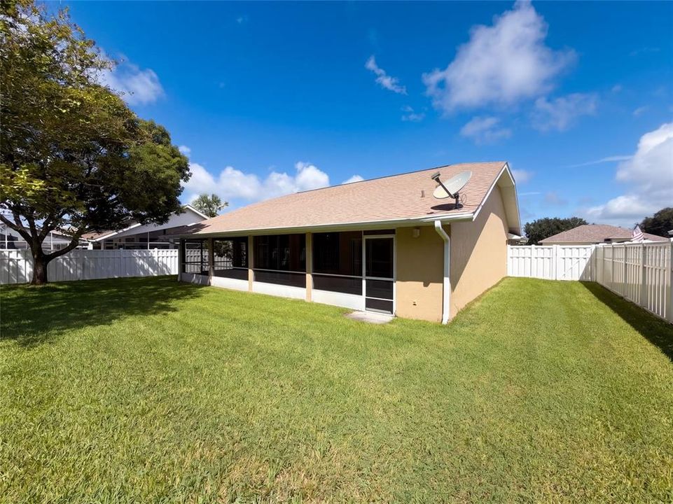For Sale: $455,000 (3 beds, 2 baths, 1713 Square Feet)