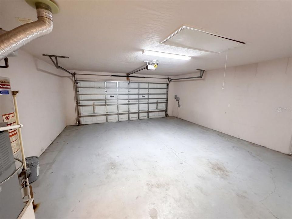 For Sale: $455,000 (3 beds, 2 baths, 1713 Square Feet)