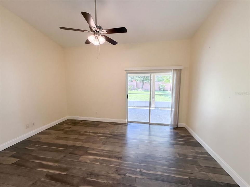 For Sale: $455,000 (3 beds, 2 baths, 1713 Square Feet)