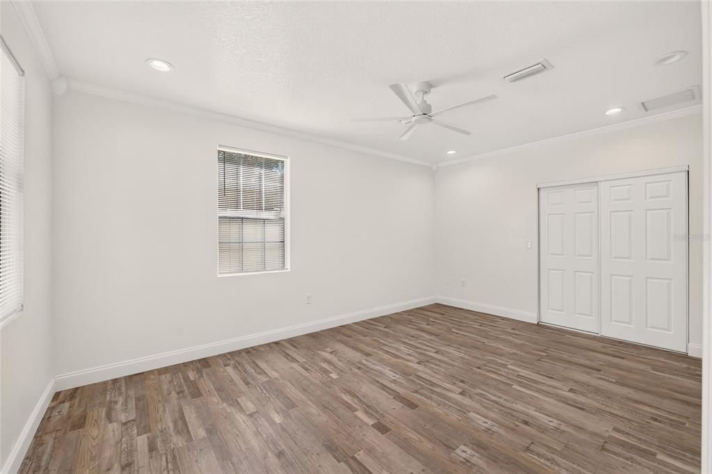 For Sale: $240,000 (3 beds, 2 baths, 1758 Square Feet)