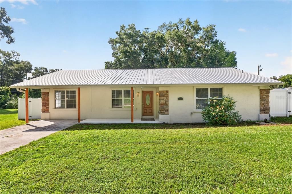 For Sale: $240,000 (3 beds, 2 baths, 1758 Square Feet)