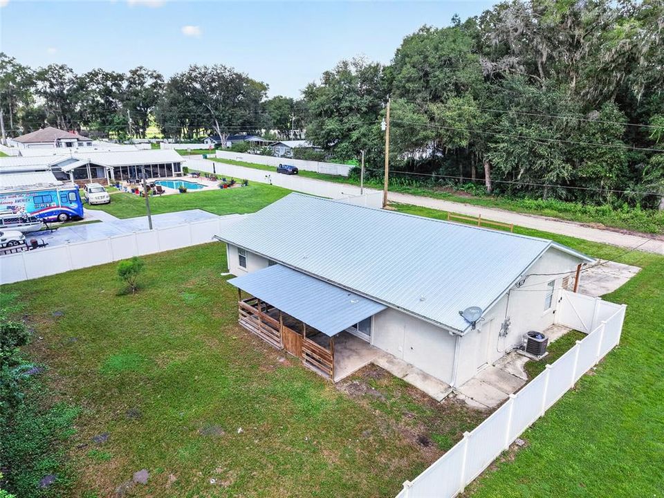 For Sale: $240,000 (3 beds, 2 baths, 1758 Square Feet)