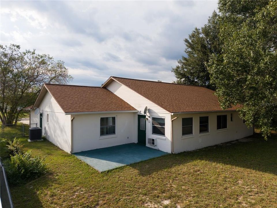 For Sale: $279,900 (3 beds, 3 baths, 2042 Square Feet)