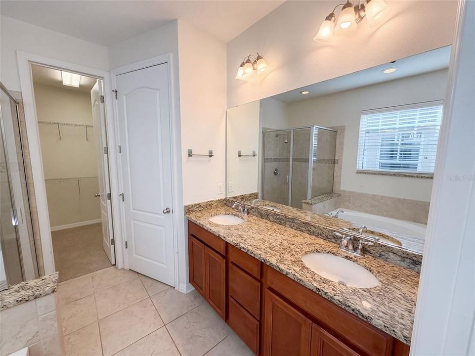 For Sale: $568,000 (3 beds, 2 baths, 1859 Square Feet)