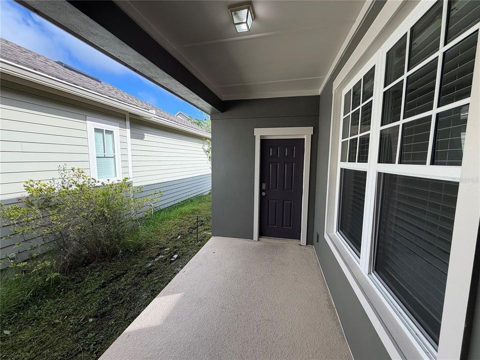 For Sale: $568,000 (3 beds, 2 baths, 1859 Square Feet)