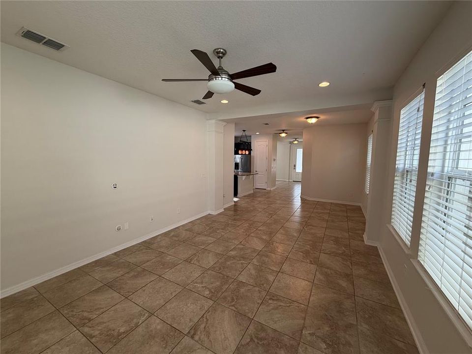 For Sale: $568,000 (3 beds, 2 baths, 1859 Square Feet)