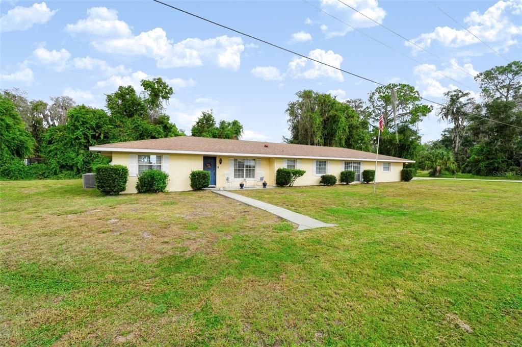 En Venta: $335,000 (3 camas, 2 baños, 1994 Pies cuadrados)