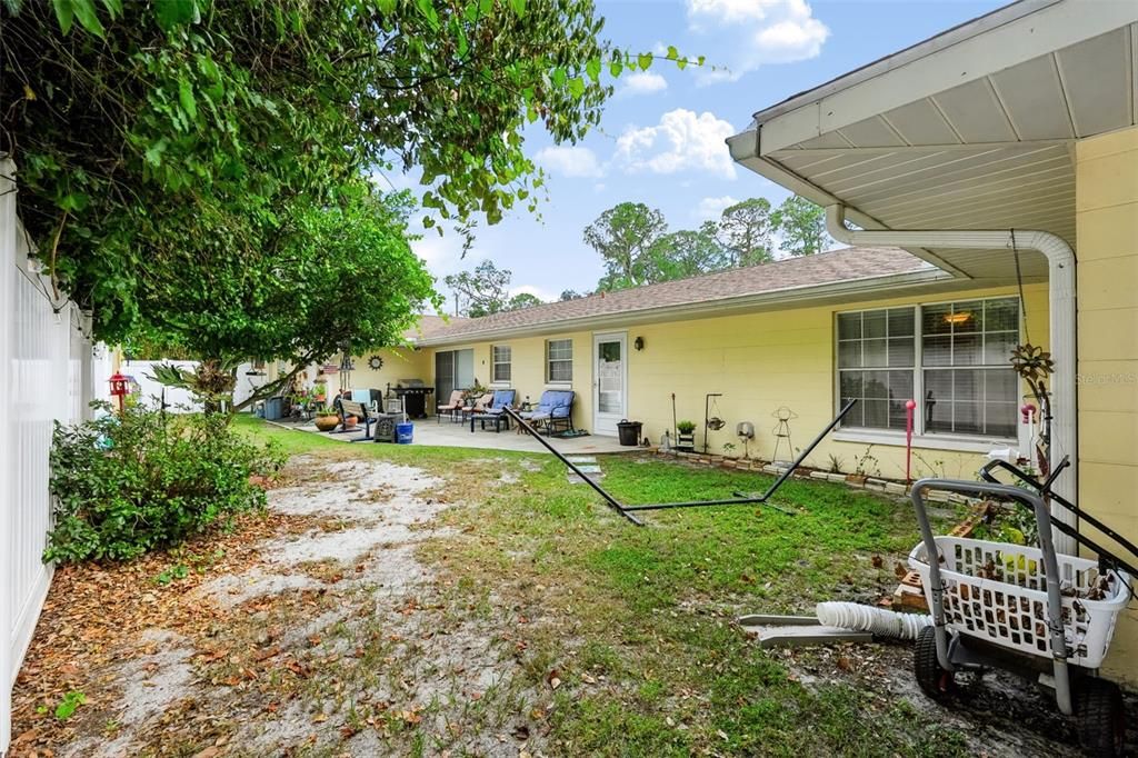 En Venta: $335,000 (3 camas, 2 baños, 1994 Pies cuadrados)