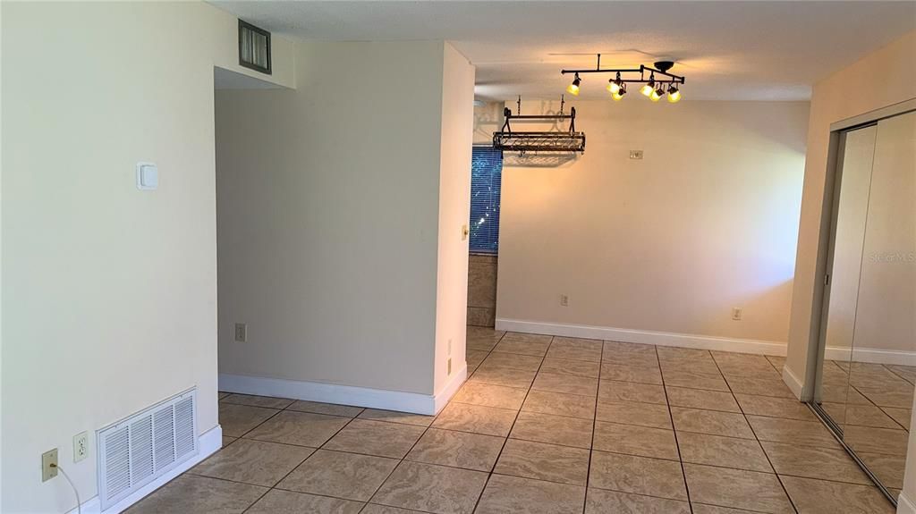 For Sale: $174,900 (2 beds, 0 baths, 762 Square Feet)
