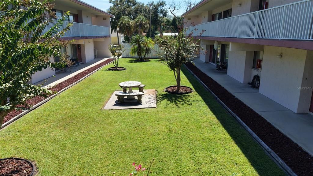 For Sale: $174,900 (2 beds, 0 baths, 762 Square Feet)