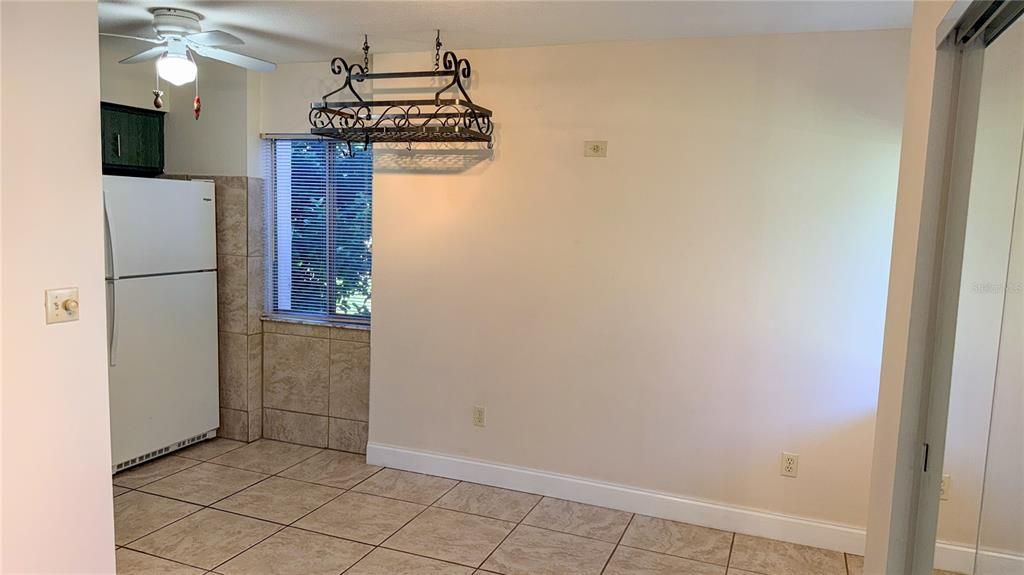 For Sale: $174,900 (2 beds, 0 baths, 762 Square Feet)