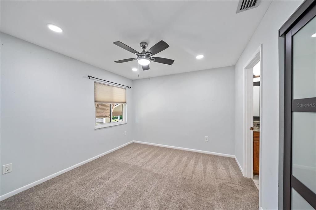 For Rent: $2,300 (2 beds, 2 baths, 1145 Square Feet)