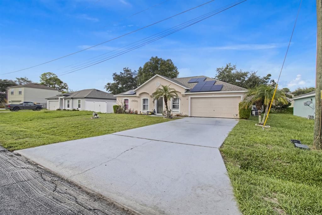 For Sale: $234,900 (3 beds, 2 baths, 1768 Square Feet)