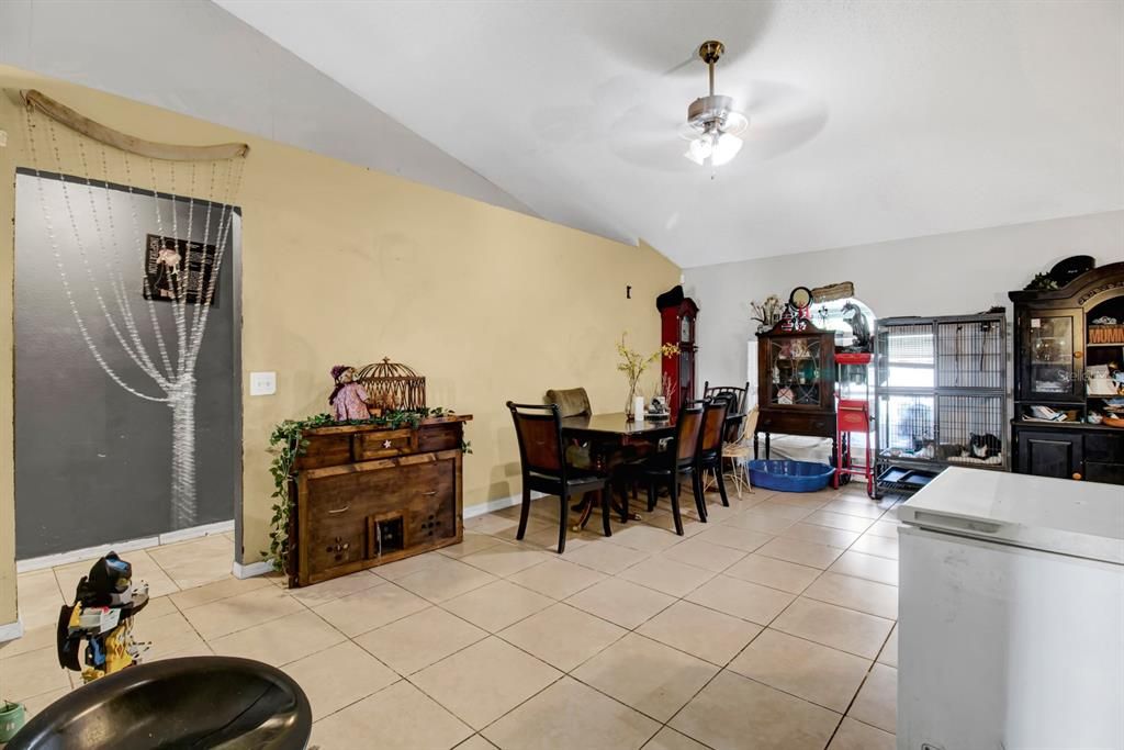 For Sale: $234,900 (3 beds, 2 baths, 1768 Square Feet)